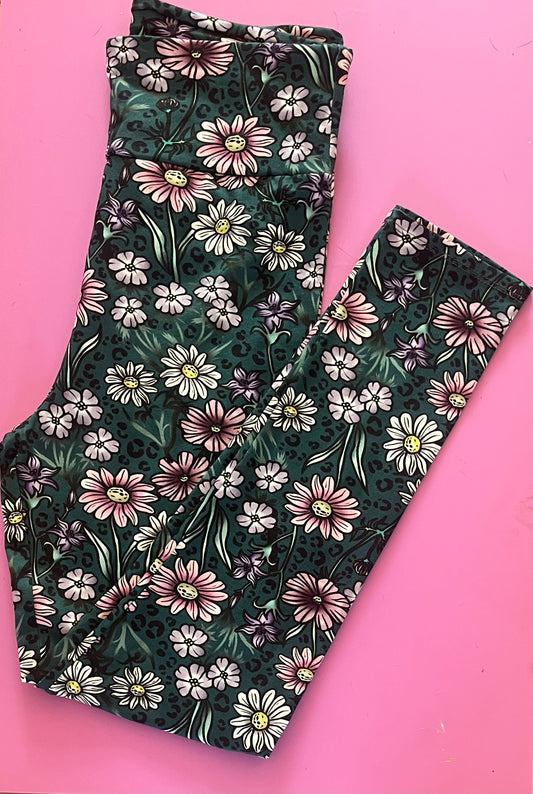 Pre Made Comfy Adult Leggings - Leopard Wildflower