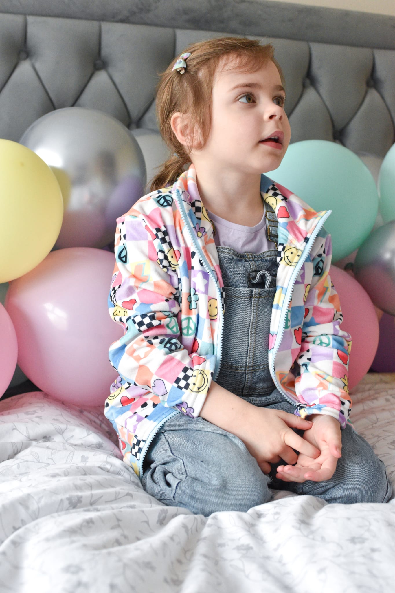 Y2K Pastel Patchwork Fleece Jacket for Kids – Smiley Face, Peace Sign & Heart Print, Groovy Check