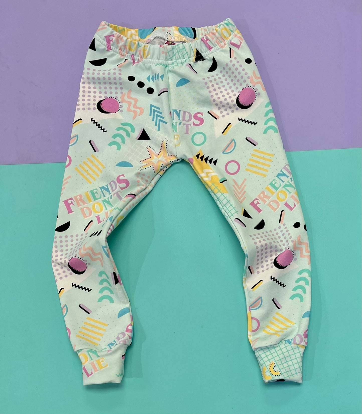 Pre Made Friends Don’t Lie Leggings