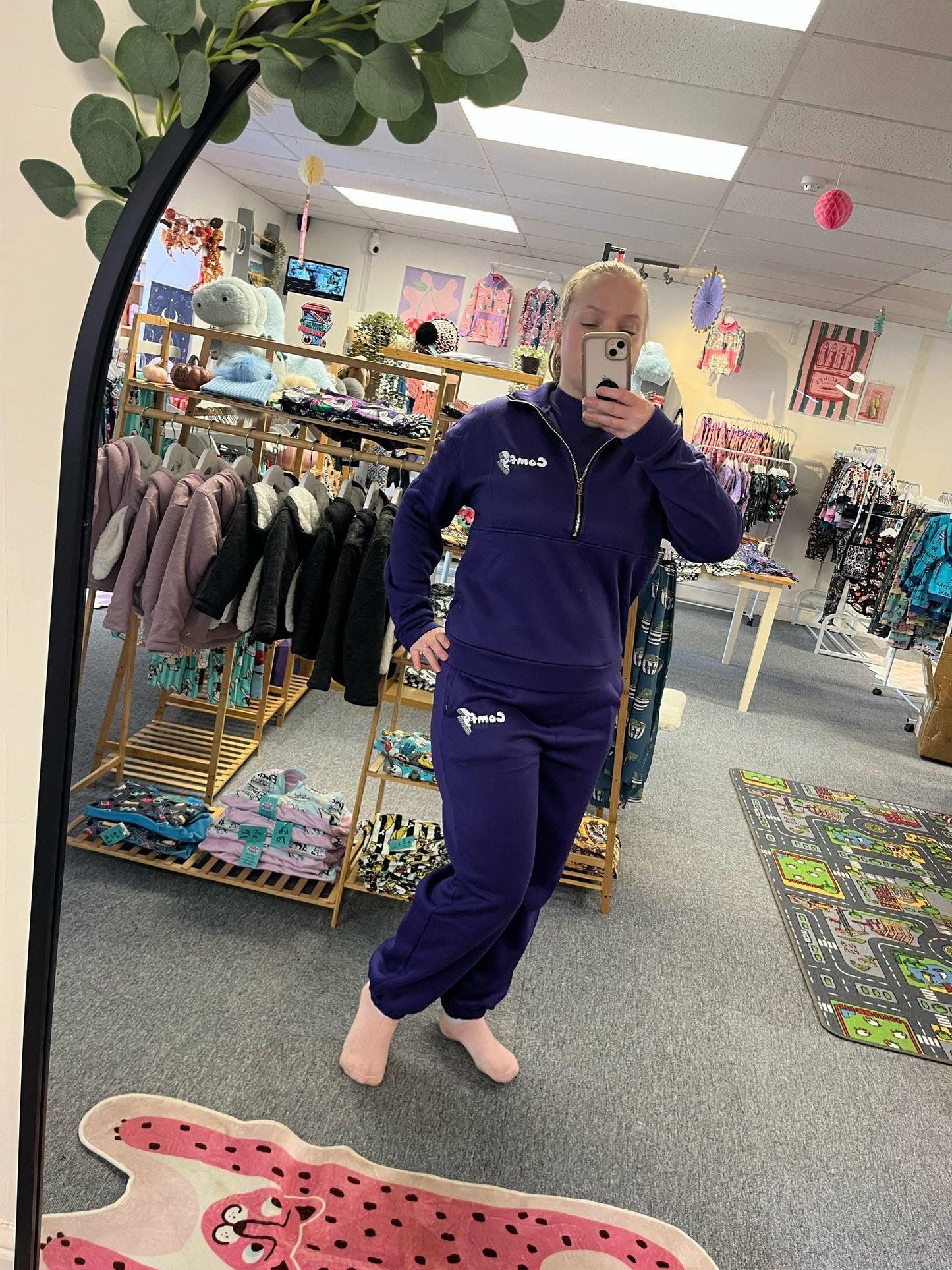 Pre Made Comfy Adult Zipped Hoody